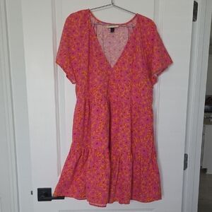 Universal Thread floral flutter sleeve fuchia & orange minidress; Women's size M